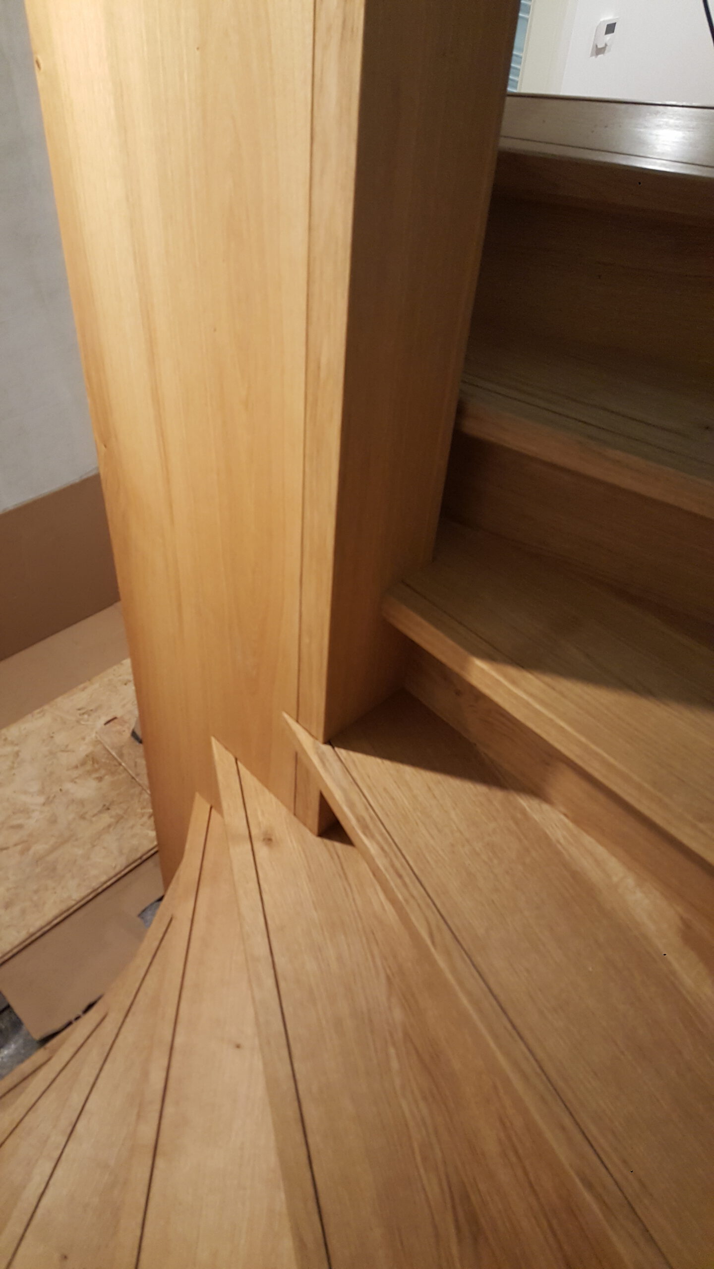 Gewendelte Eichetreppe Detail